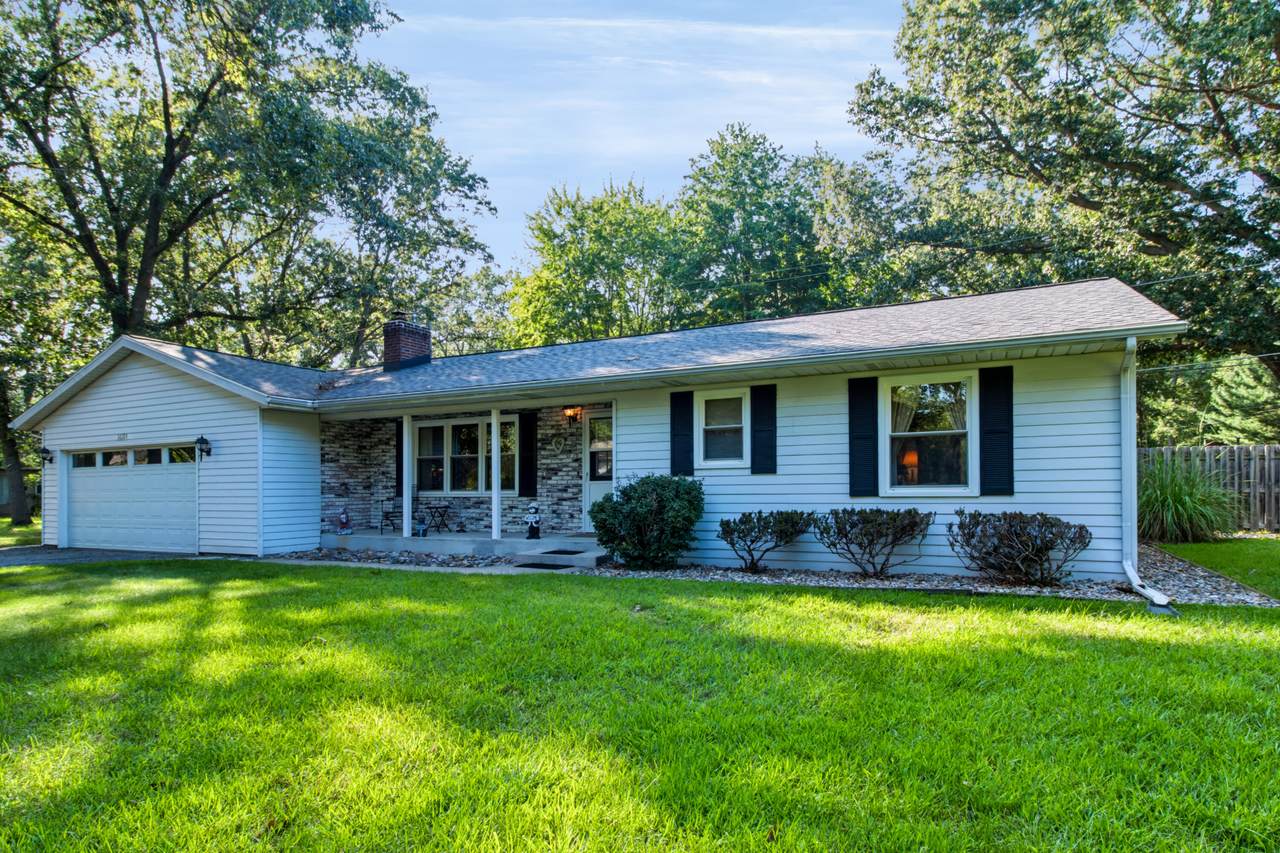 14361 Maple Drive - Photo 1