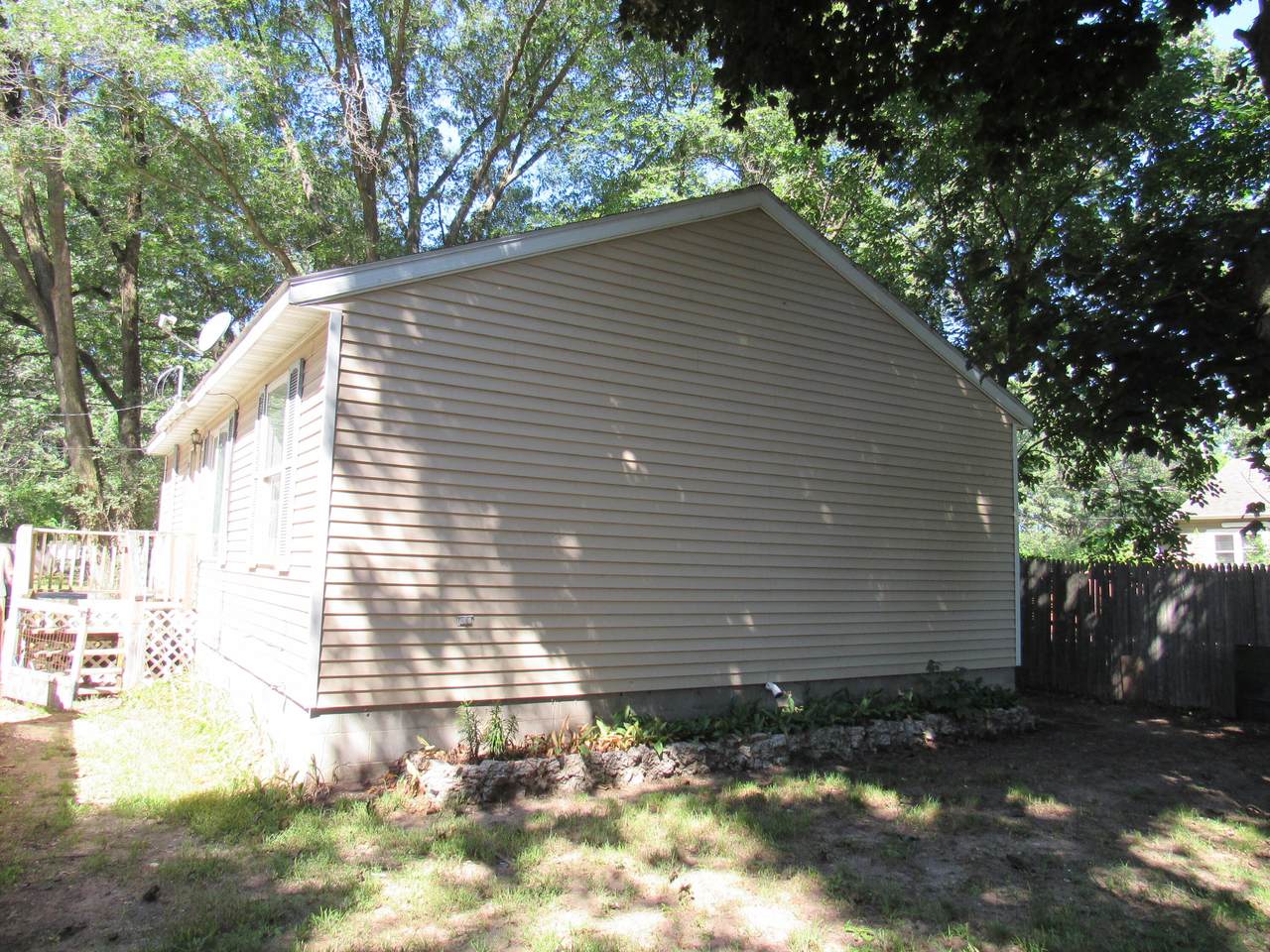 https://bt-photos.global.ssl.fastly.net/swmich/1280_boomver_1_26044703-2.jpg