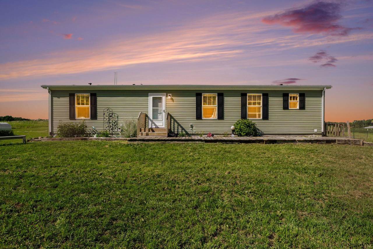 256 Hatfield Road - Photo 1