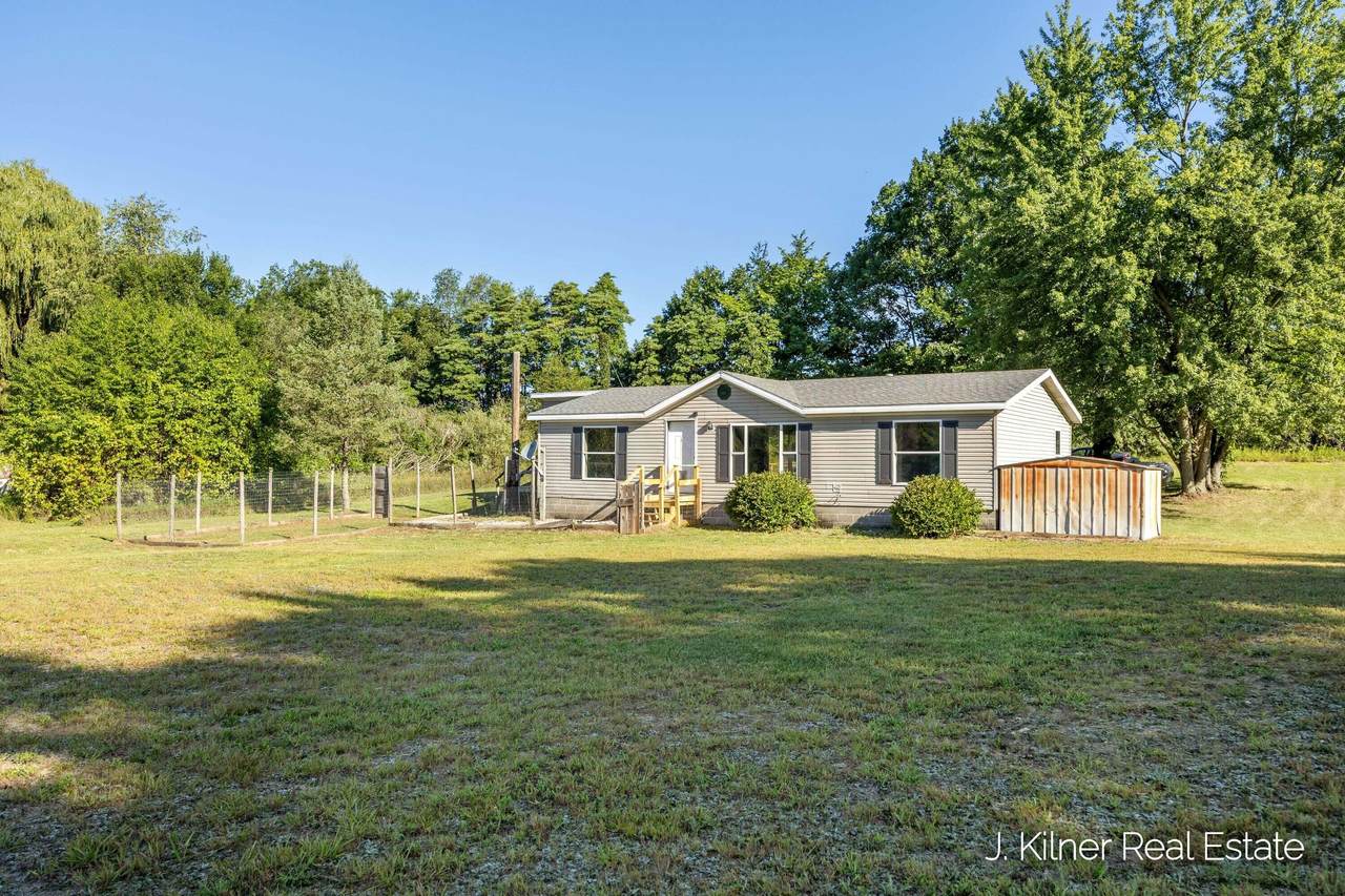 11250 20 Mile Road - Photo 1