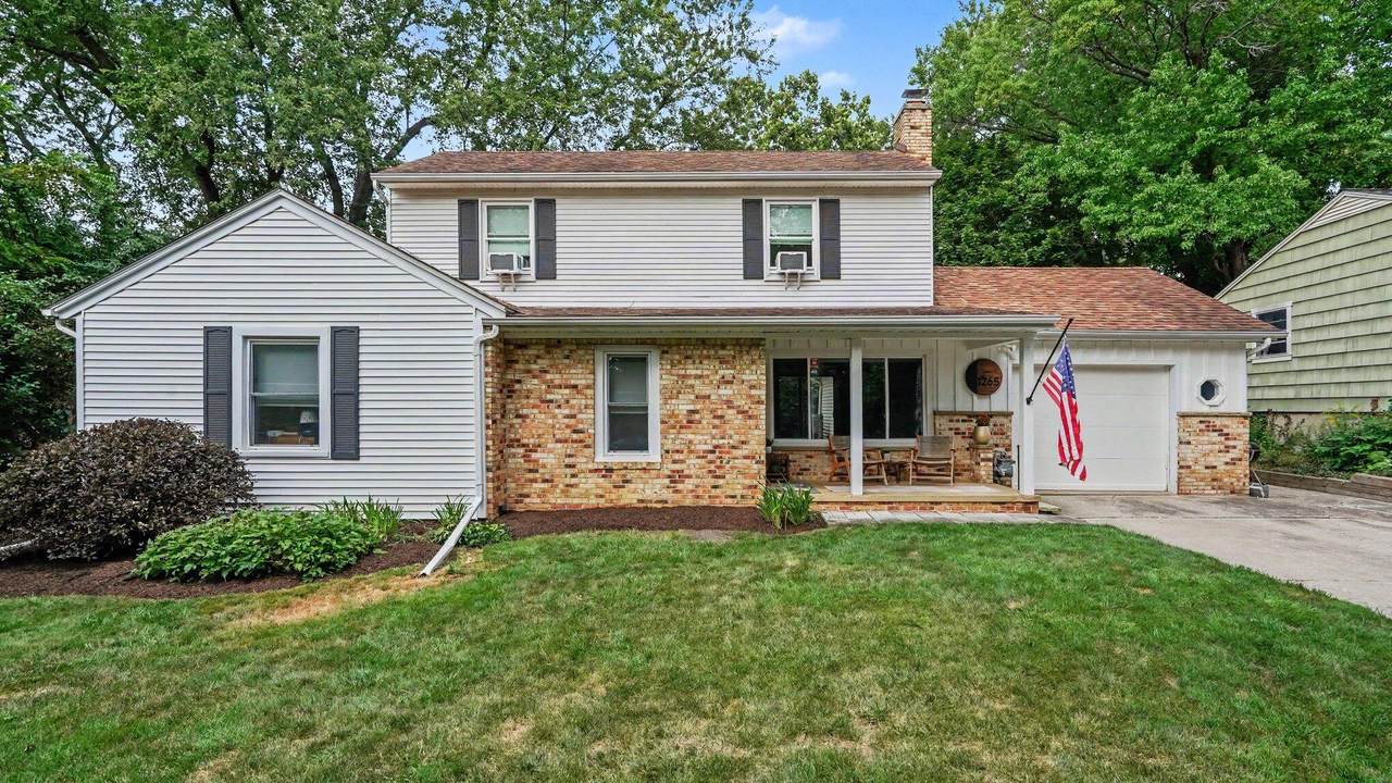 1265 Newport Road - Photo 1
