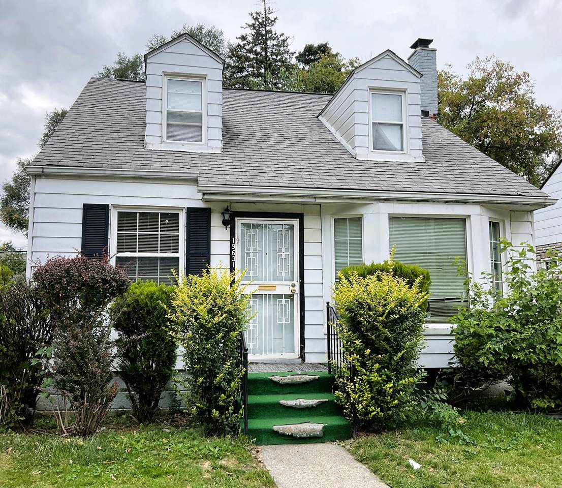19631 Healy Street - Photo 1