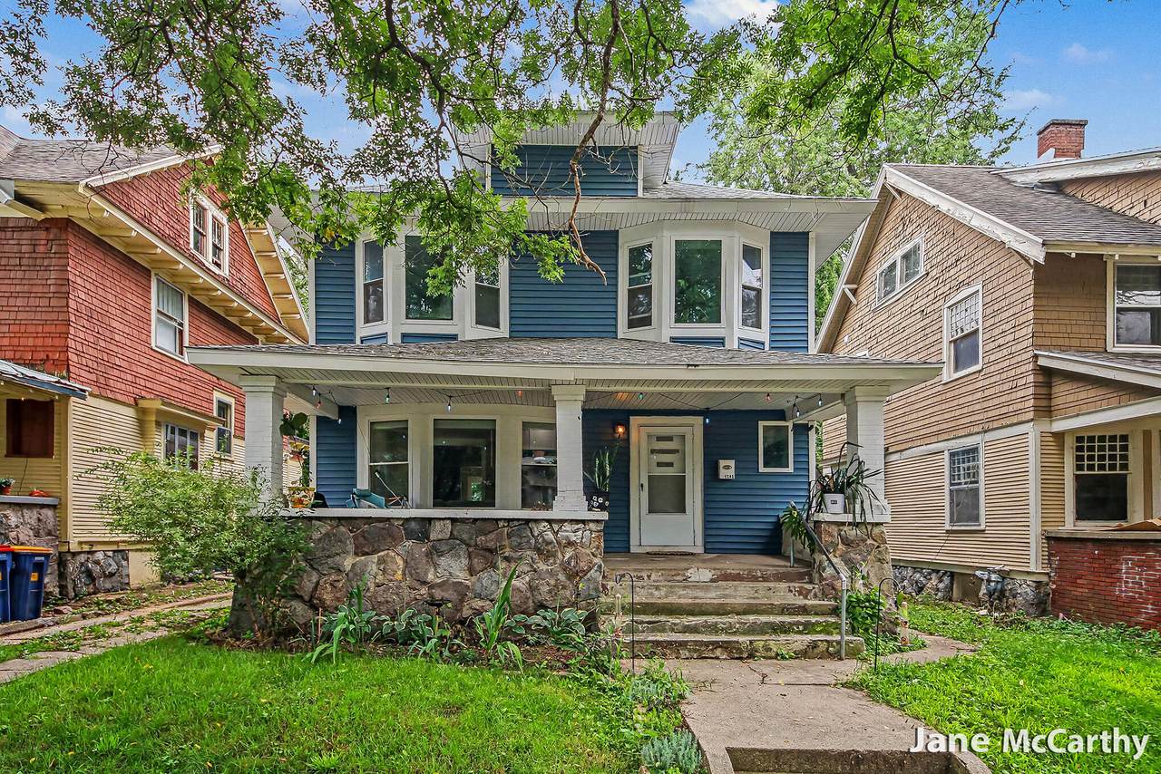 1240 Bemis Street - Photo 1