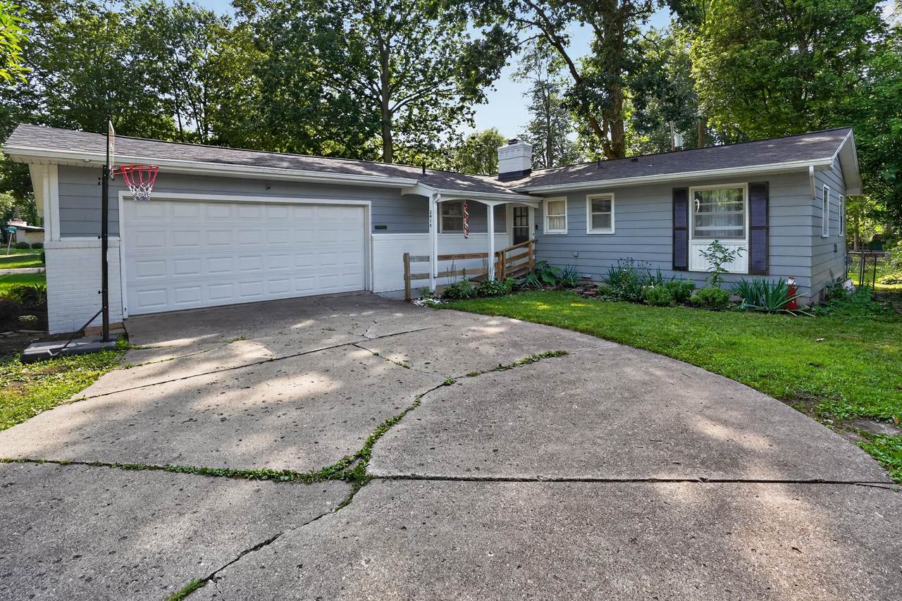 2410 Rossiter Place - Photo 1