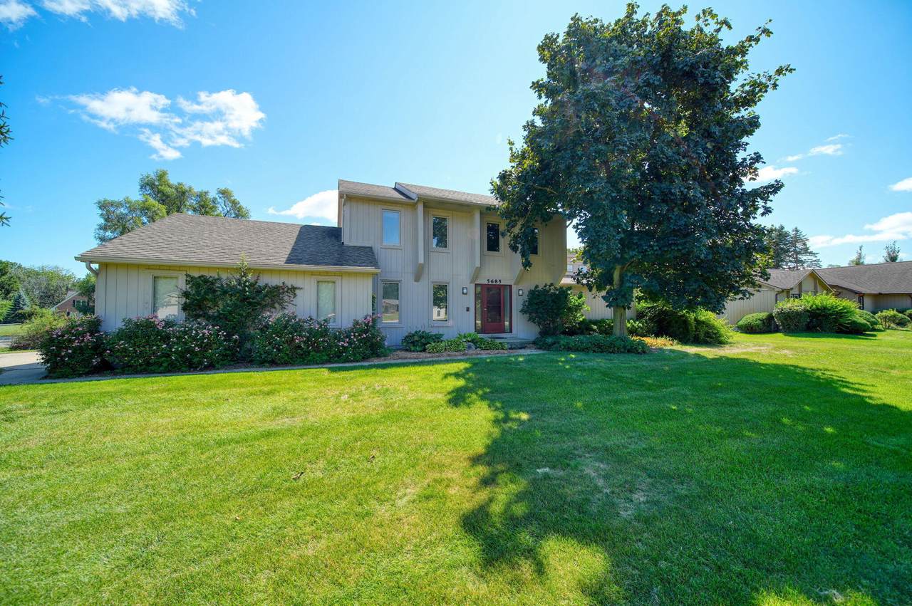 5685 Silo Ridge Drive - Photo 1