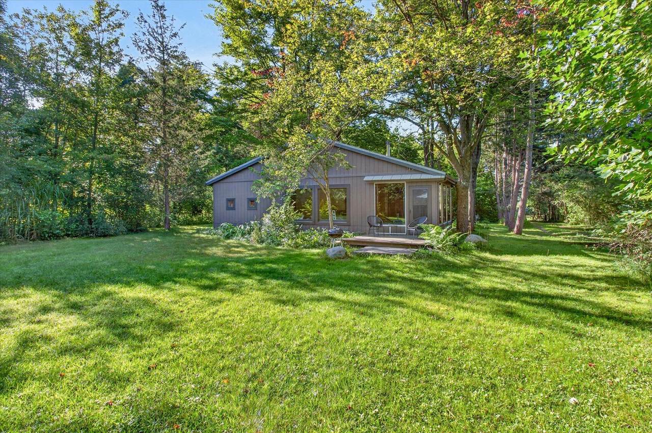 7841 East Road - Photo 1