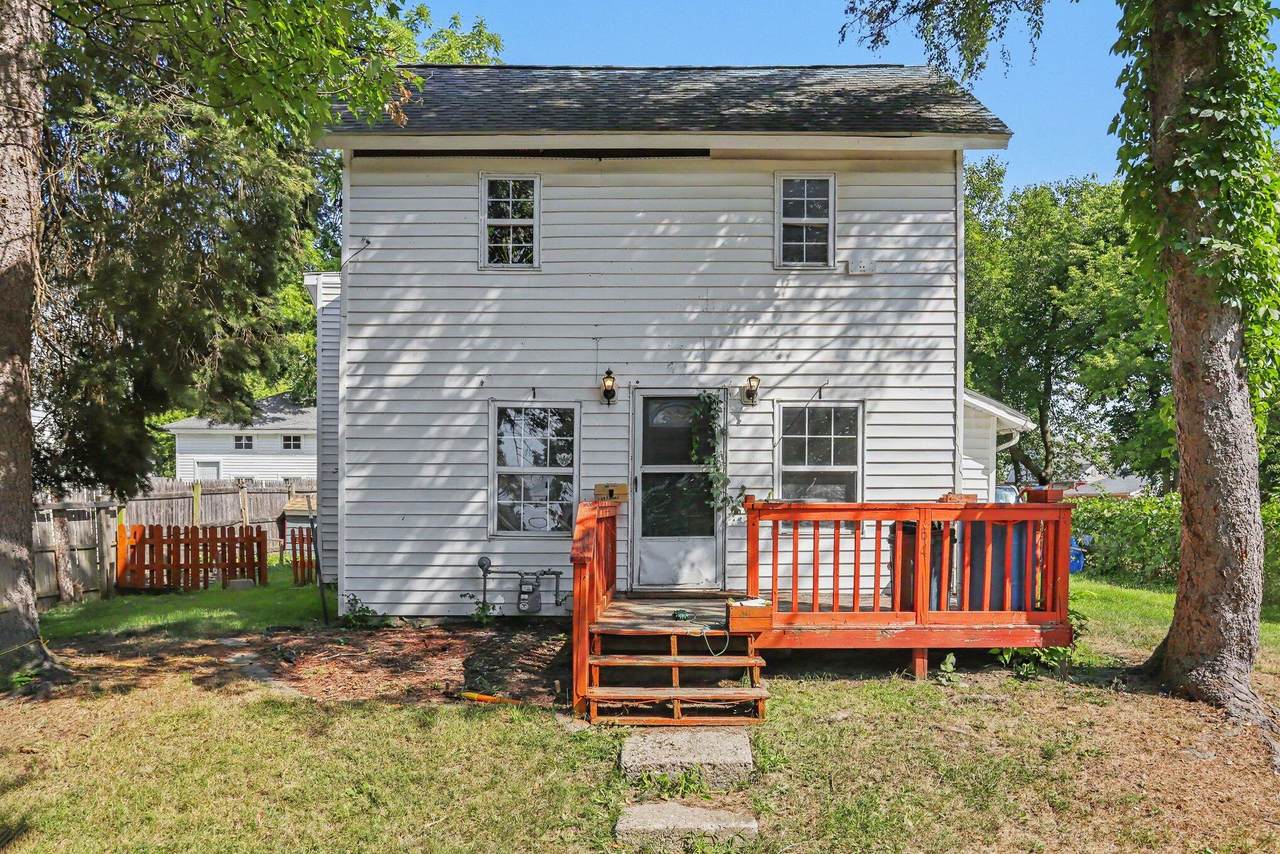 64 Goguac Street - Photo 1