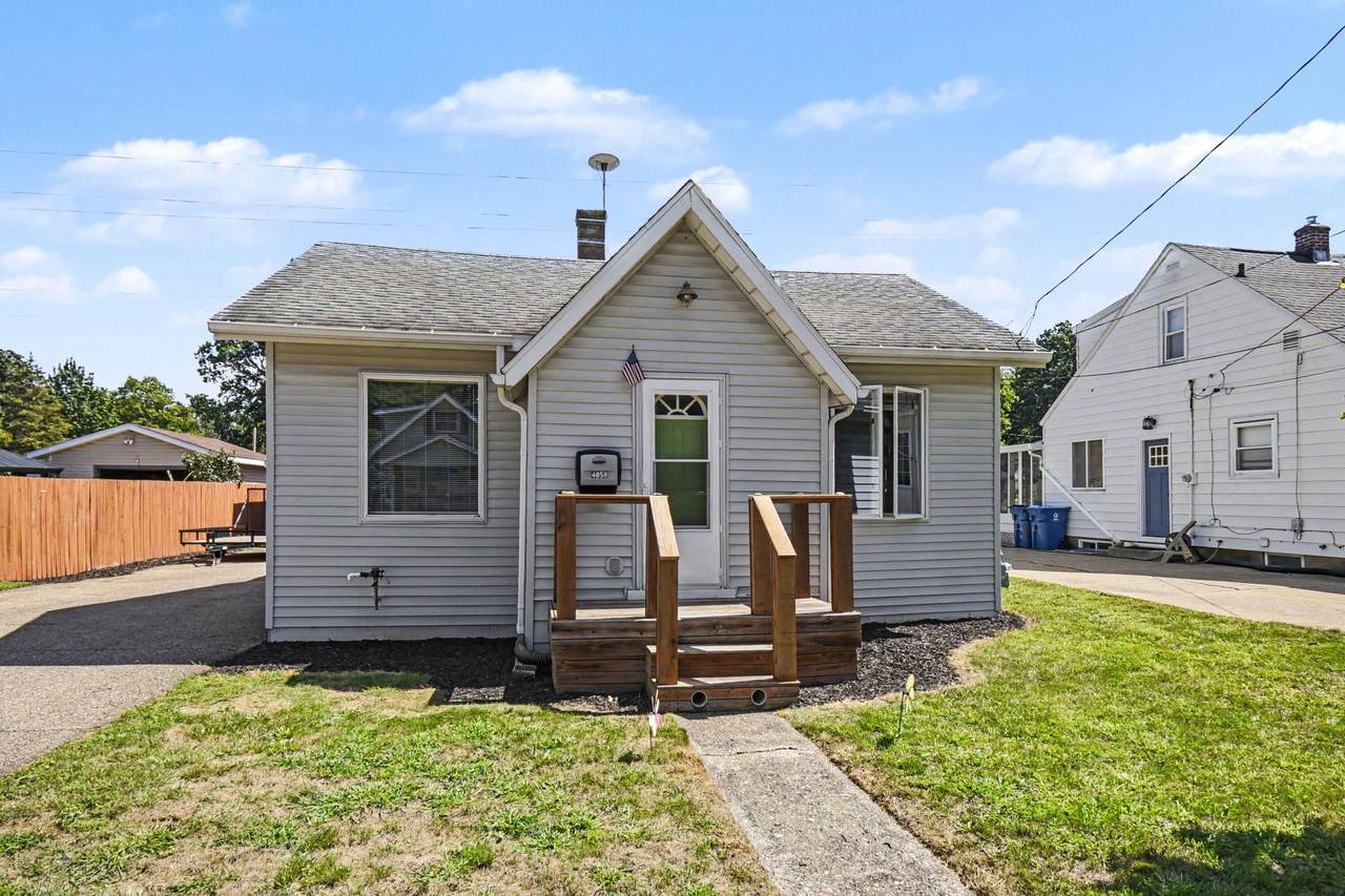 4858 Walton Avenue - Photo 1