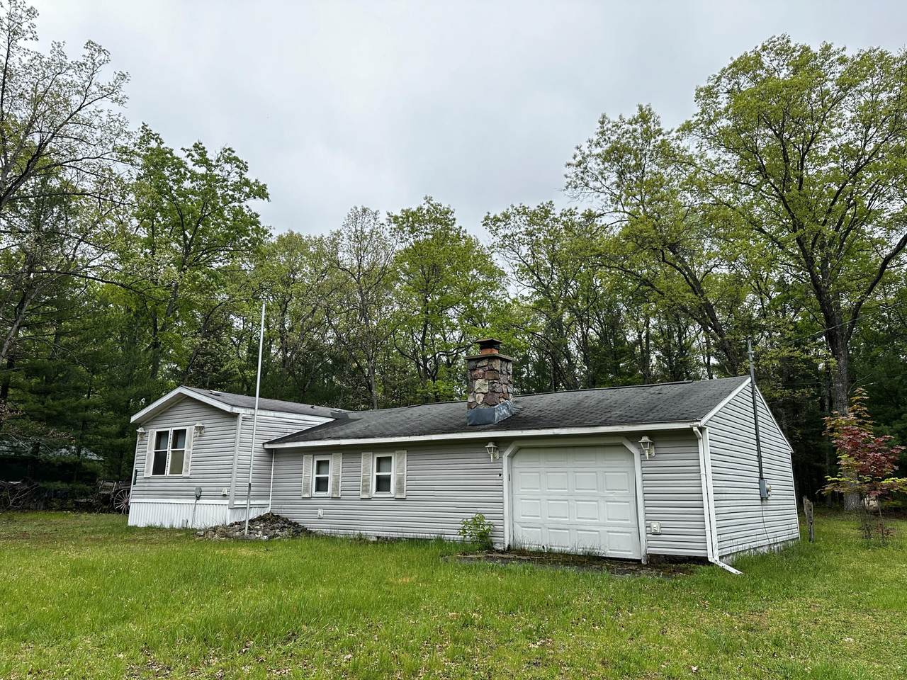 1627 Delong Drive - Photo 1