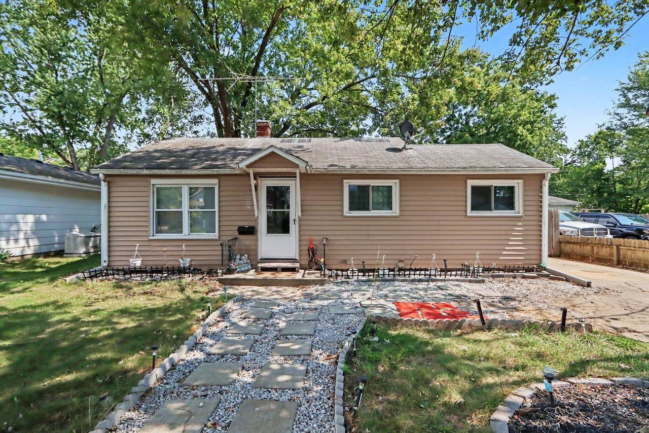806 Lincoln Avenue - Photo 1