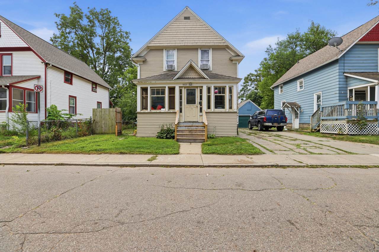 1612 Hays Park Avenue - Photo 1