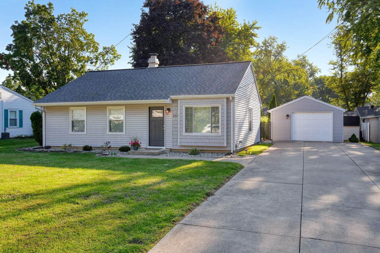 3451 Cambridge Avenue - Photo 1