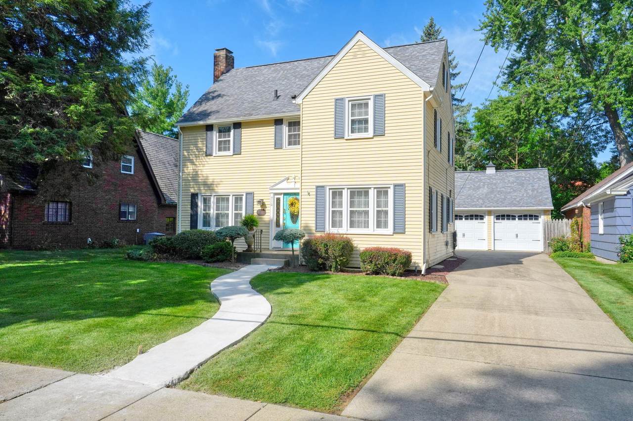 710 Webster Street - Photo 1