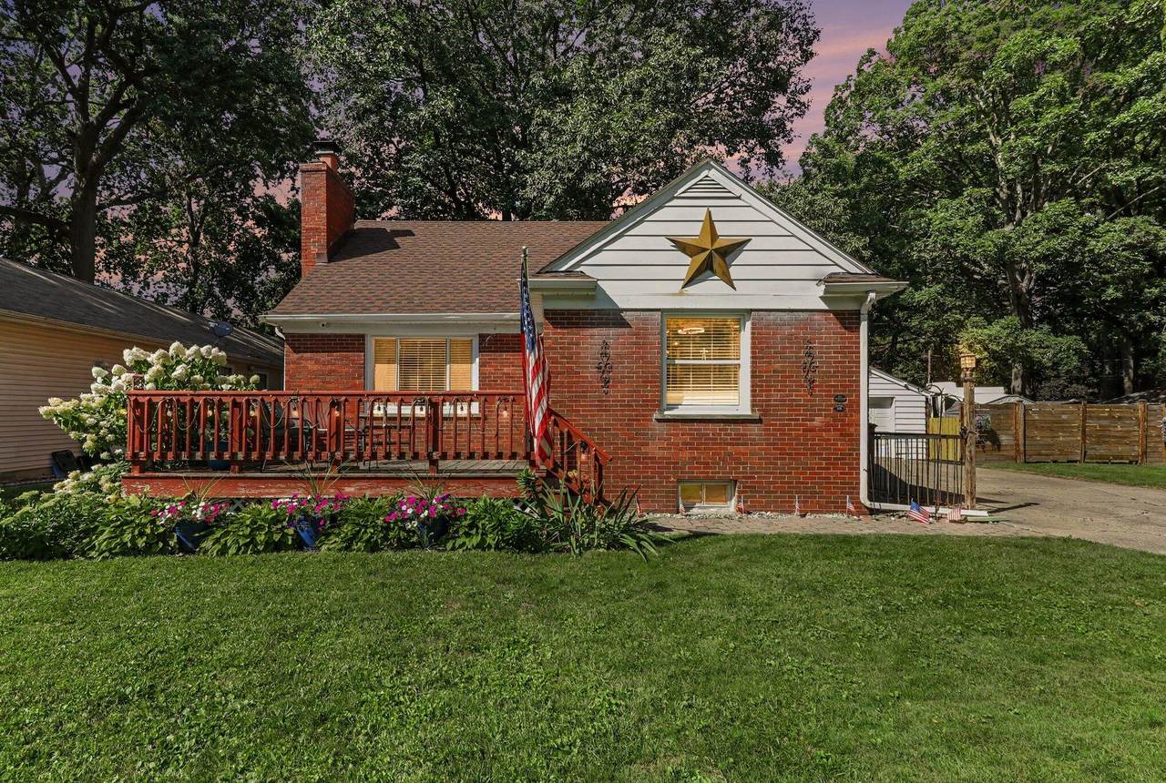 3620 Fort Drive - Photo 1