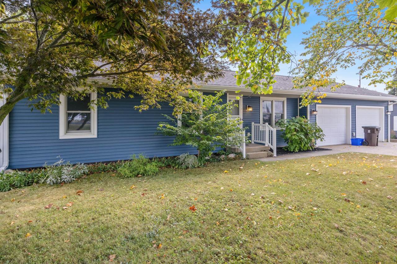 716 Valley Avenue - Photo 1