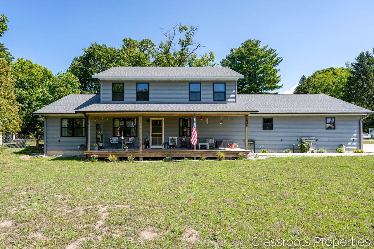 939 Mears Avenue - Photo 1
