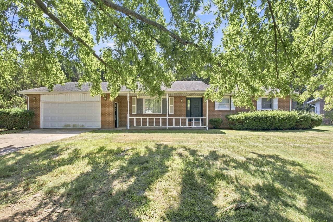 1436 St Joseph Circle - Photo 1