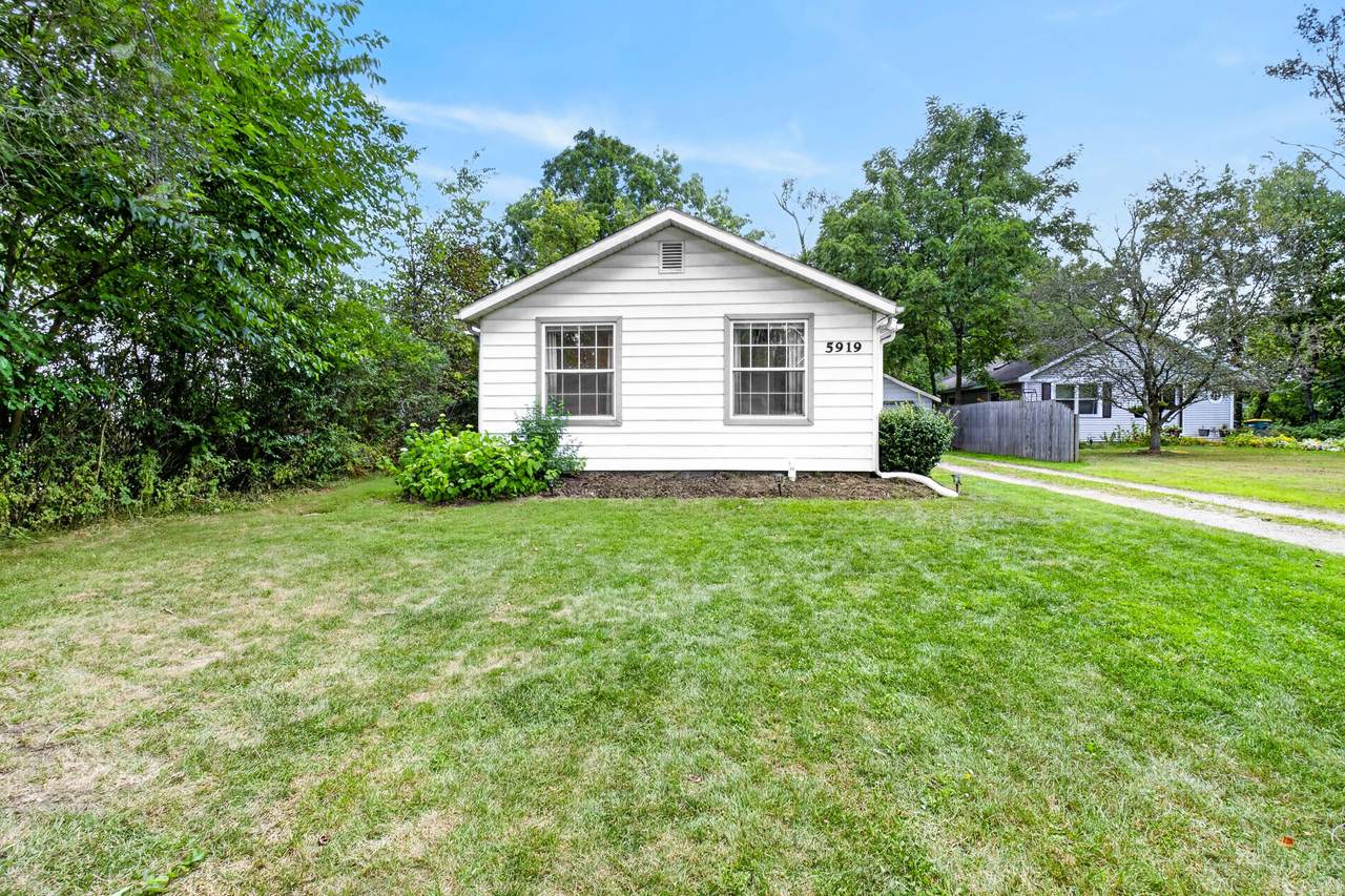 5919 Mount Vernon Avenue - Photo 1