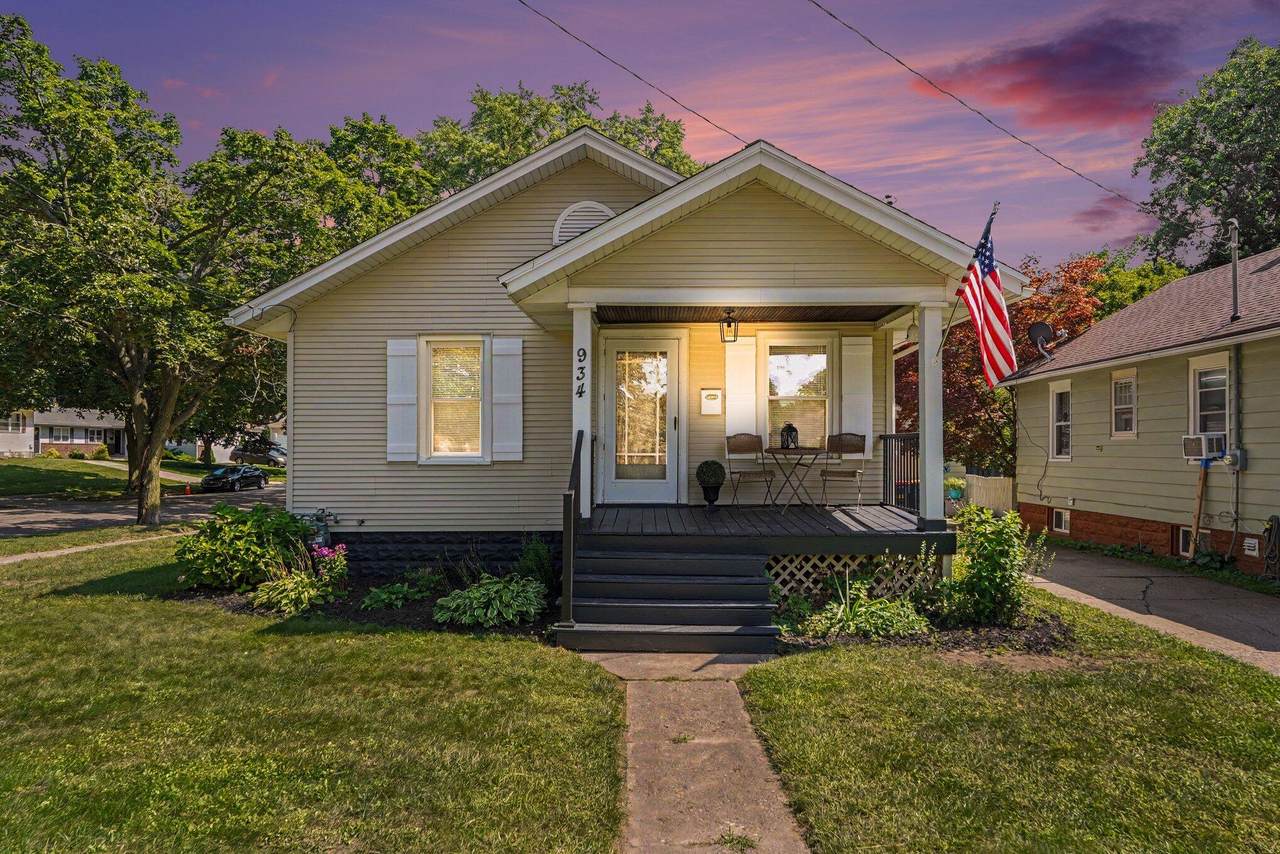934 Diamond Avenue - Photo 1