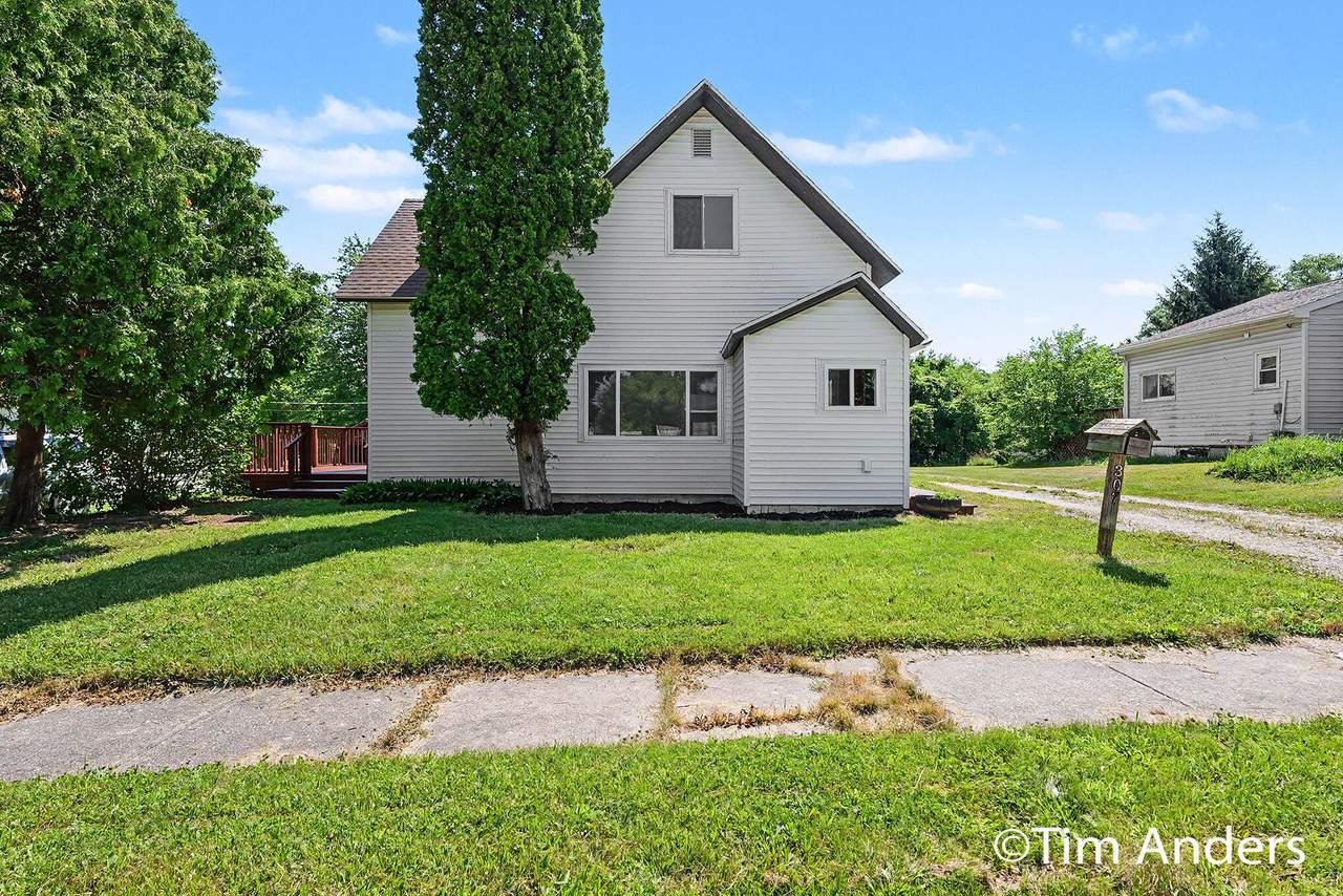 307 East Street - Photo 1