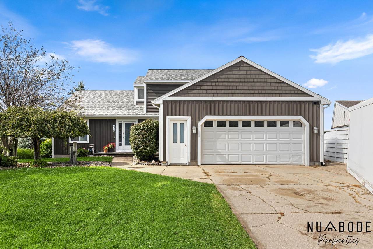 3037 Bluewater Lane - Photo 1