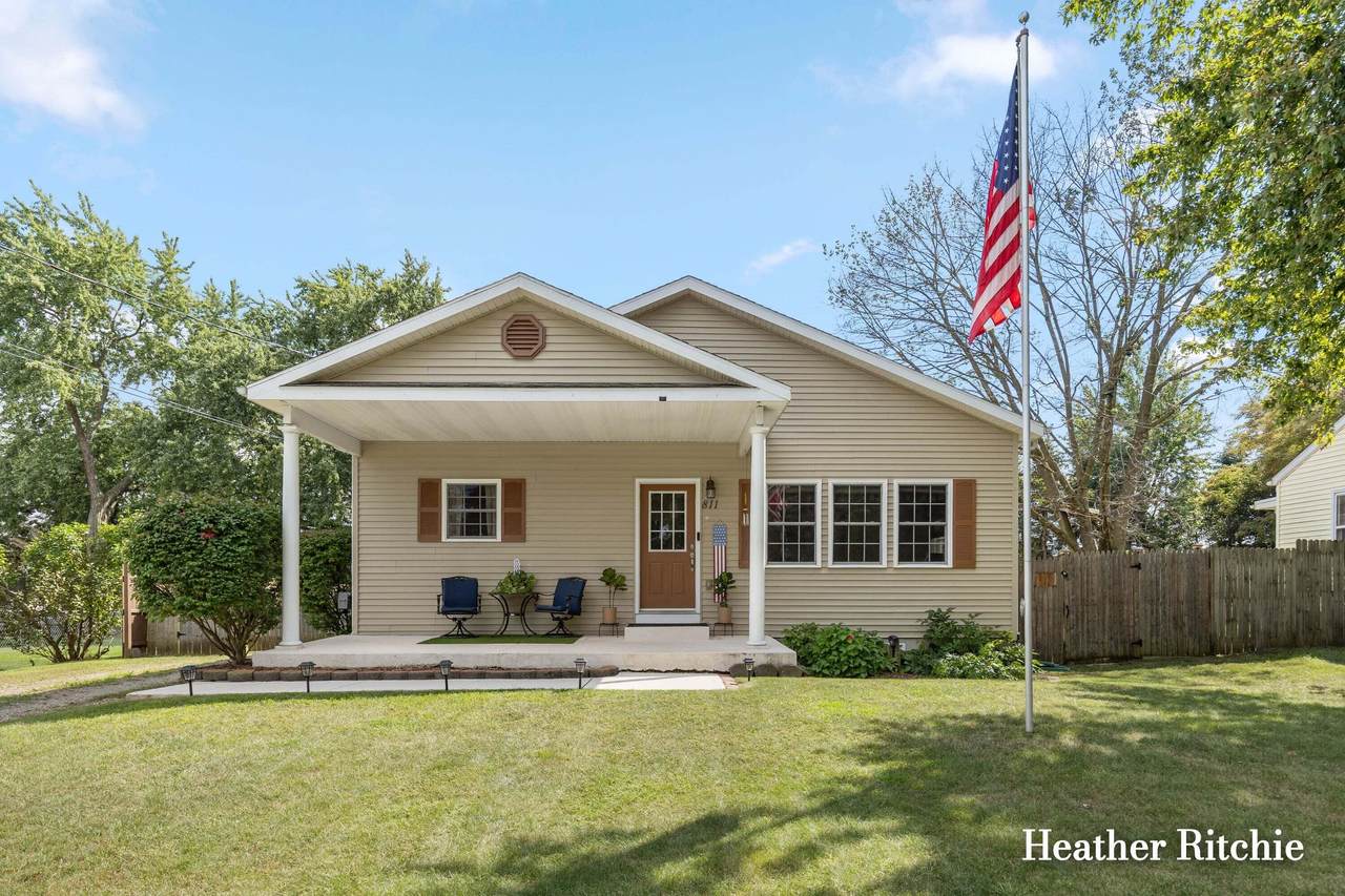 811 Edison Street - Photo 1