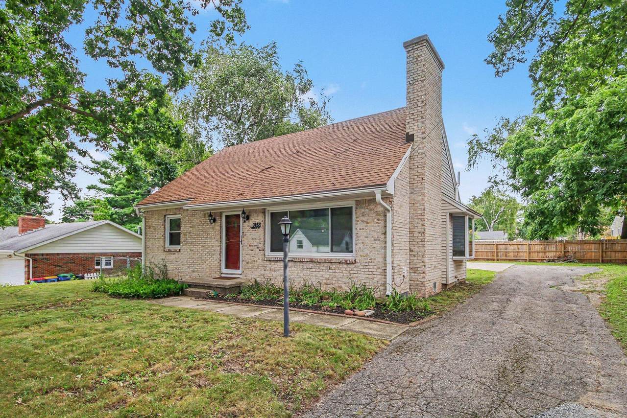 1438 Covell Avenue - Photo 1