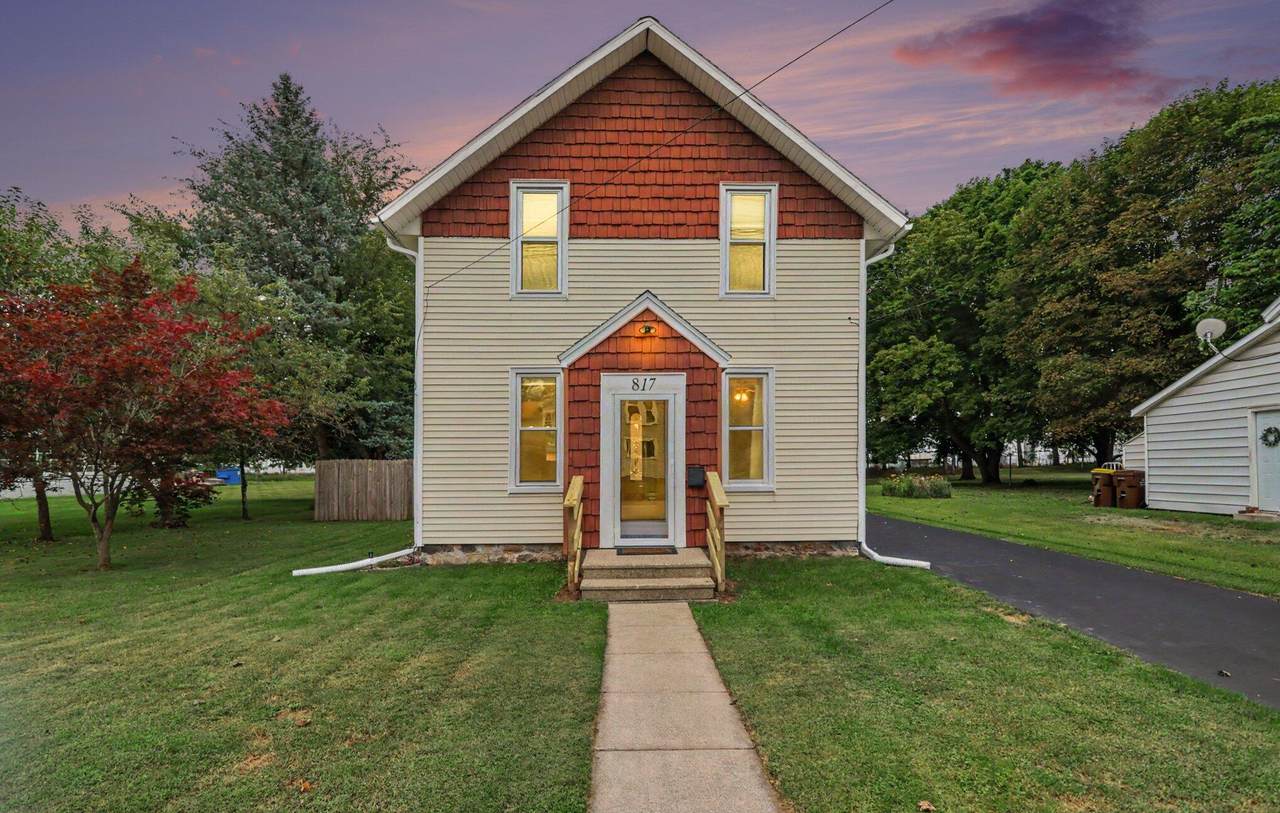817 Hanover Street - Photo 1
