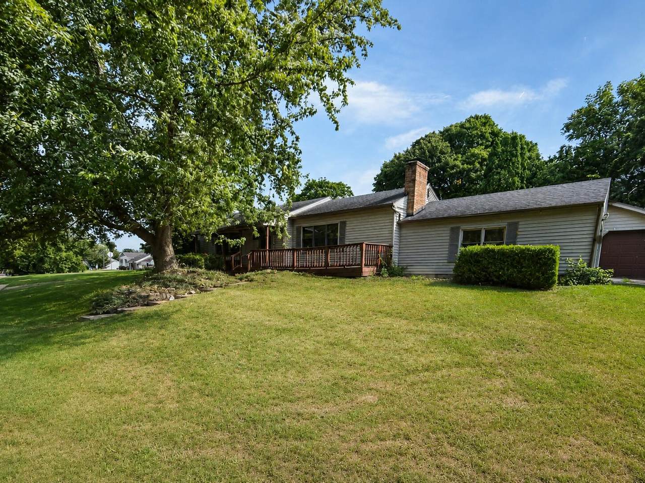 736 Michigan Street - Photo 1