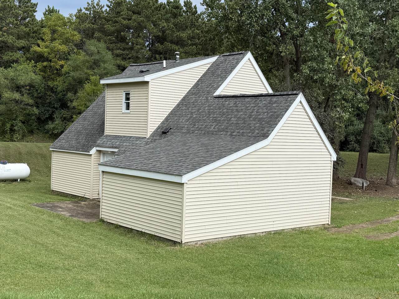 https://bt-photos.global.ssl.fastly.net/swmich/1280_boomver_1_26046431-2.jpg