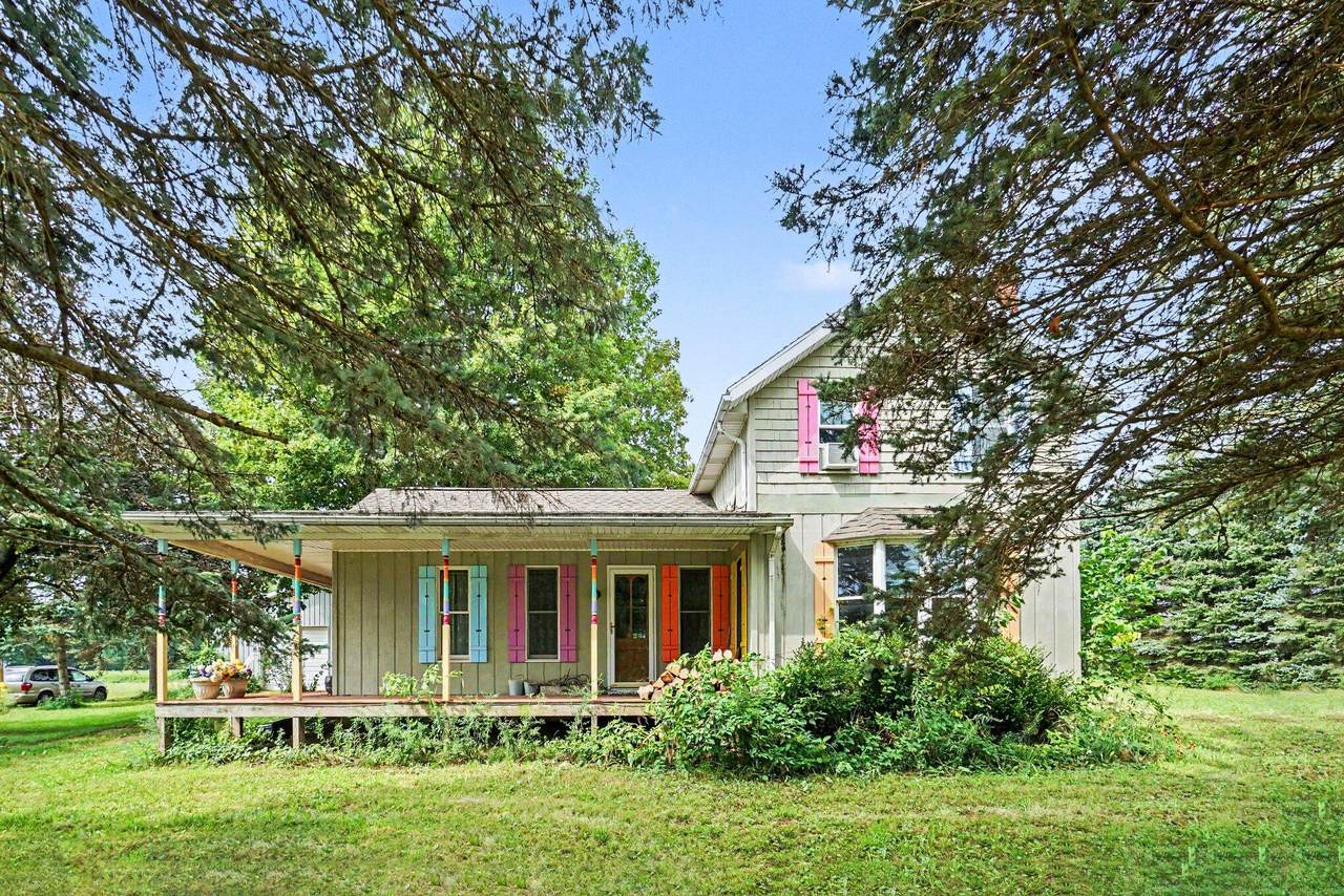 28598 68th Street - Photo 1
