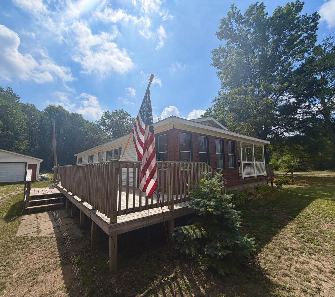 3260 Ridge Street - Photo 1
