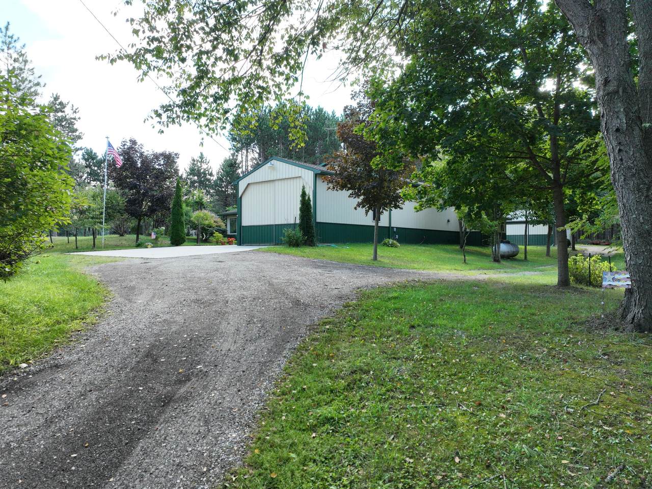 https://bt-photos.global.ssl.fastly.net/swmich/1280_boomver_1_26046555-2.jpg