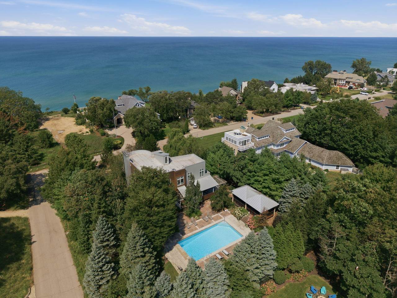 51108 Lake Park Drive - Photo 1
