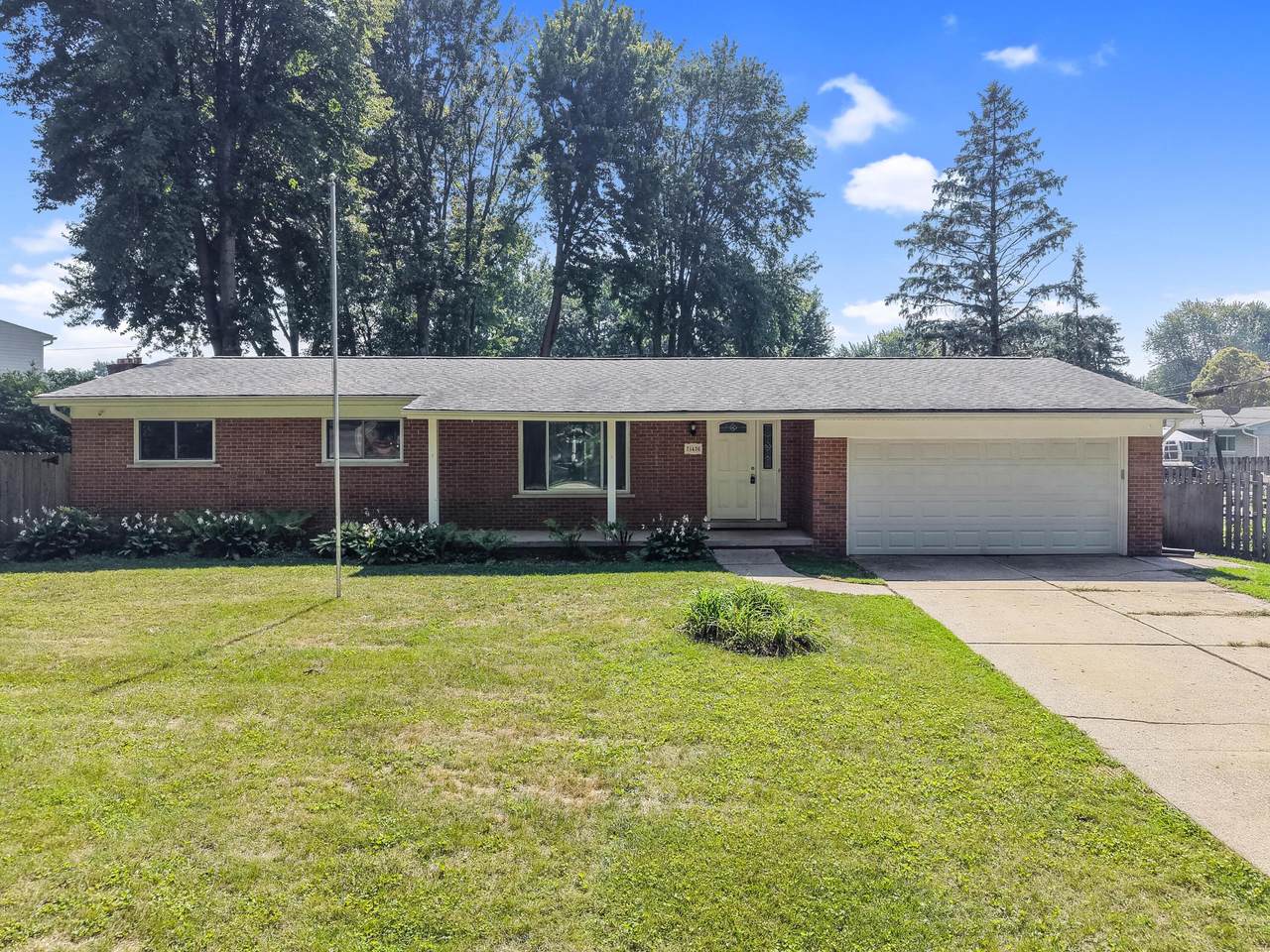25436 Cortez Street - Photo 1