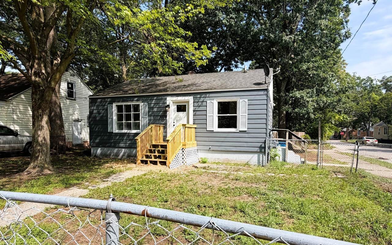 3036 7th Street - Photo 1