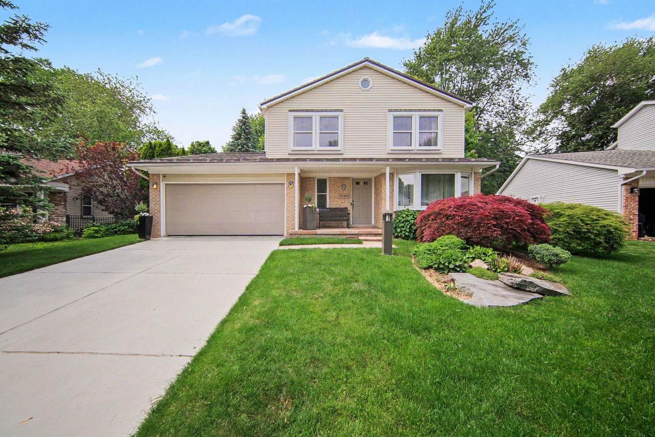7949 Faircrest Drive - Photo 1