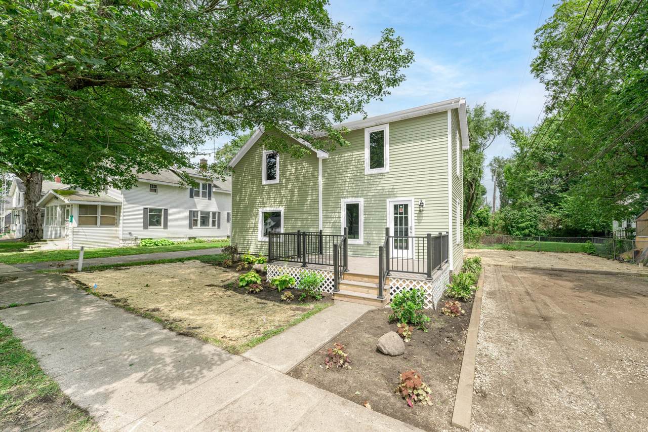 109 Michigan Avenue - Photo 1