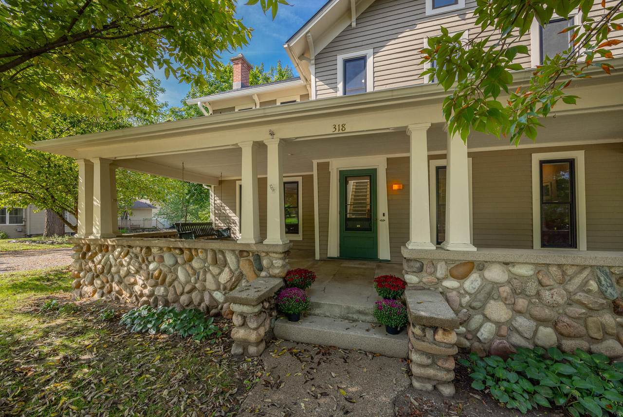 318 Ann Arbor Street - Photo 1