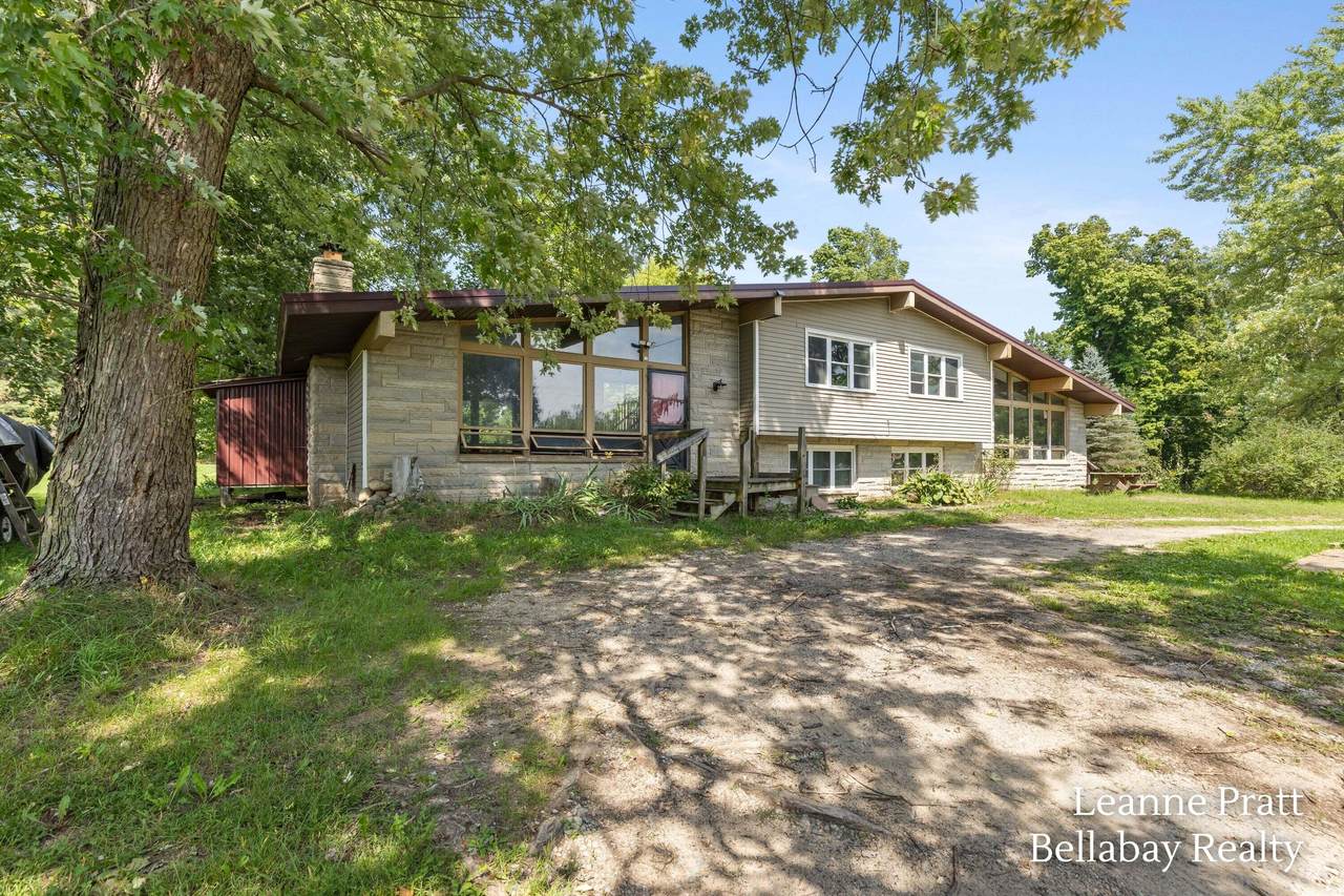 6240 M 66 Highway - Photo 1