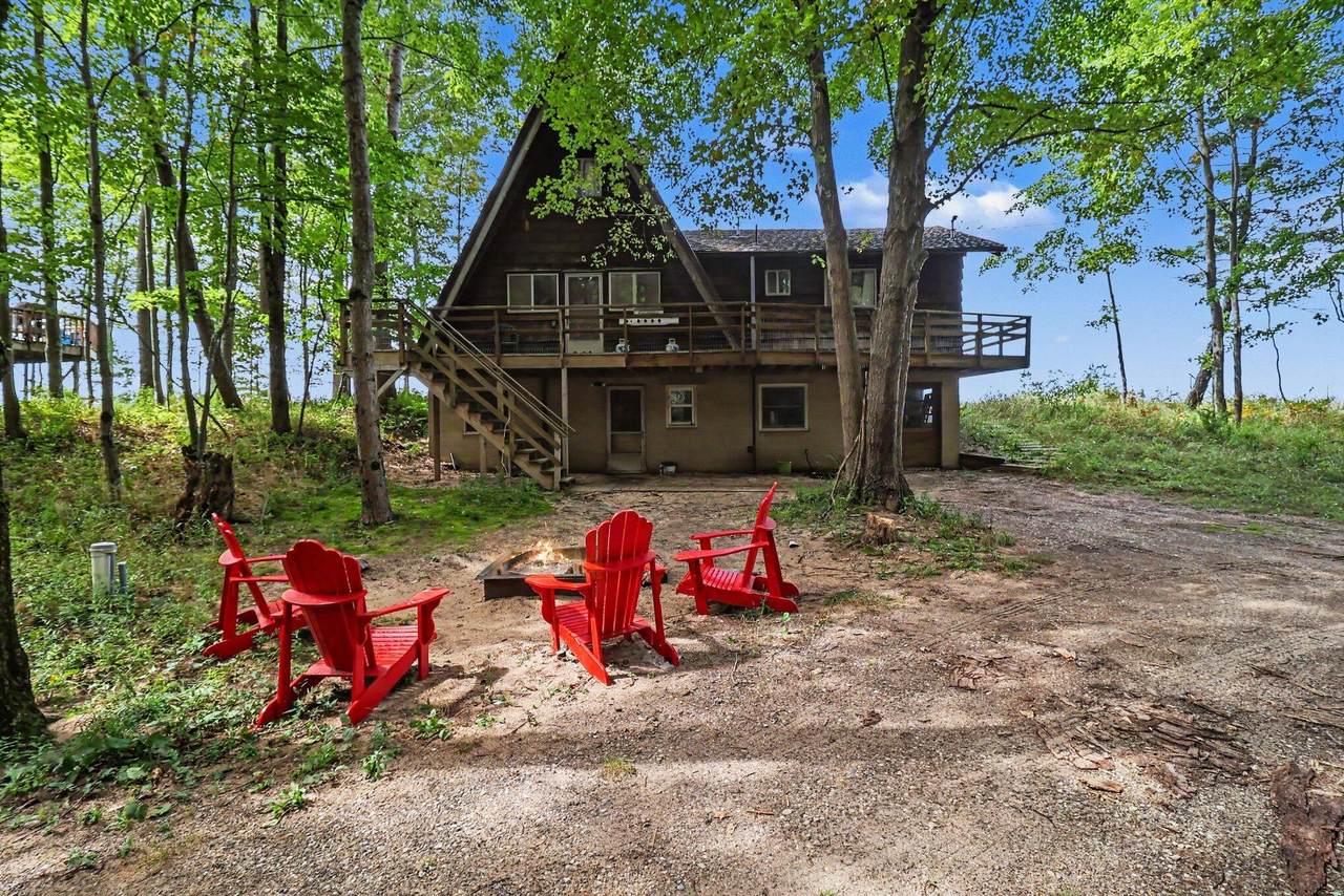 4712 Fox Farm Road - Photo 1