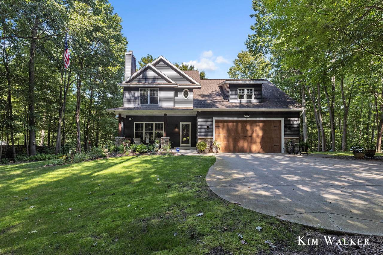 5813 Hunters Ridge - Photo 1