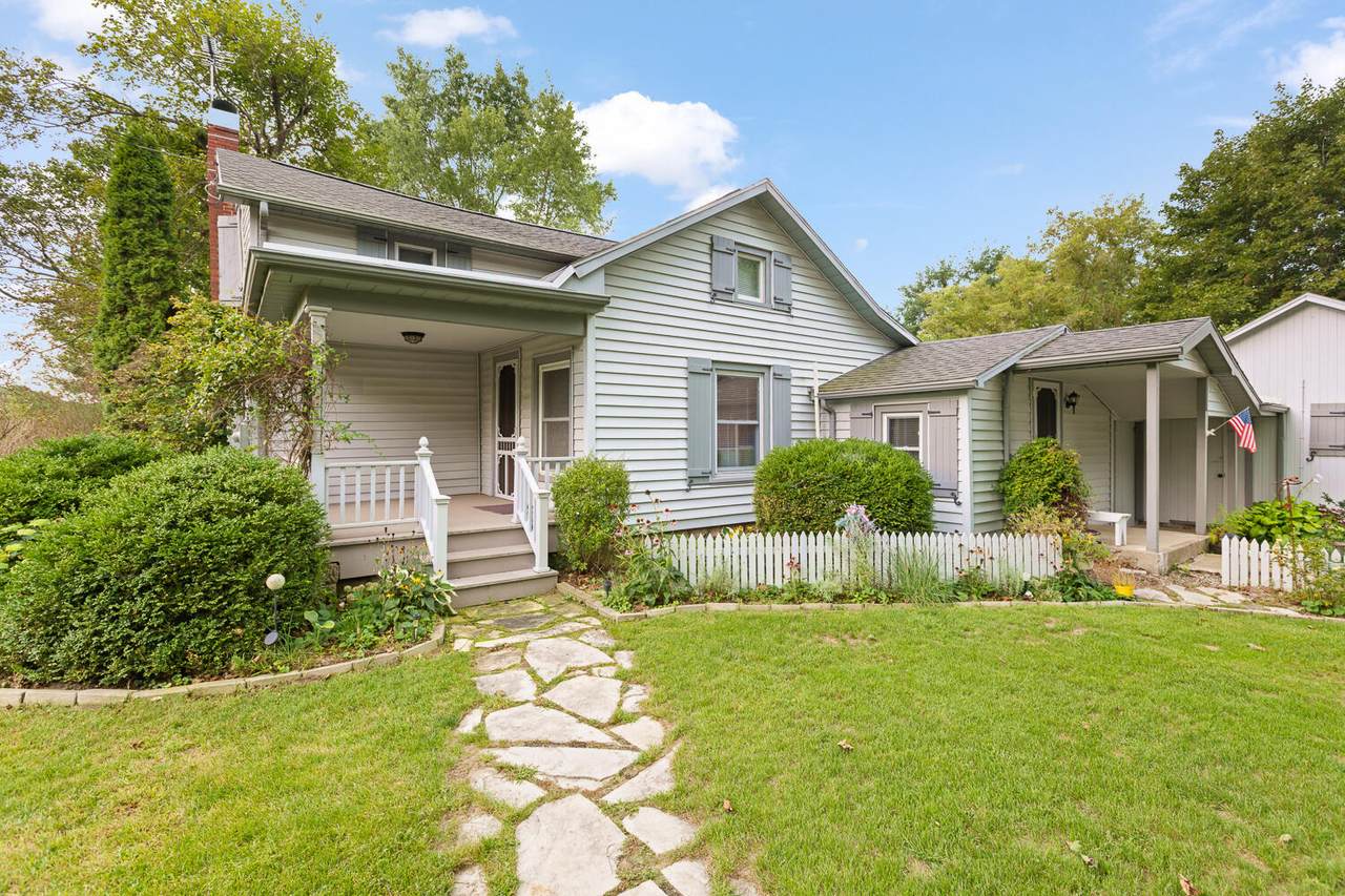 3420 Hillsdale Road - Photo 1