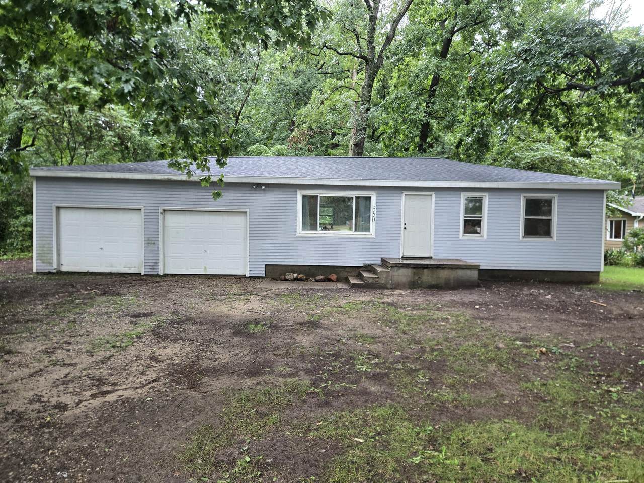 550 Airport Road - Photo 1