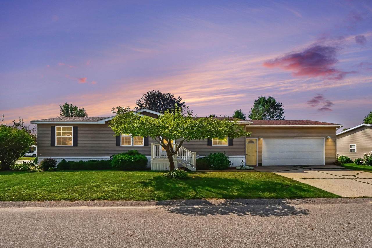 3524 Cloverfield Drive - Photo 1