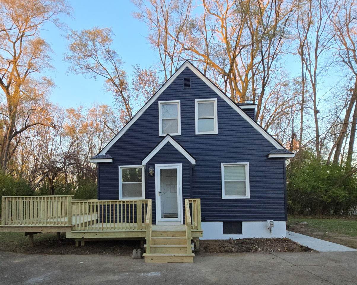 25725 Dunbar Street - Photo 1