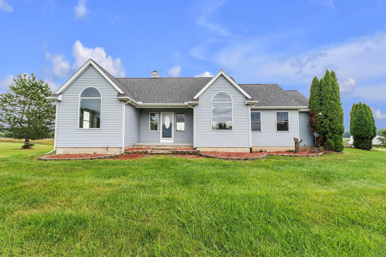 2855 Hayes Road - Photo 1
