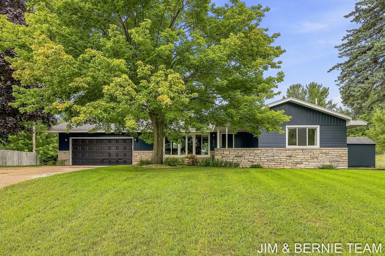 18019 Mohawk Drive - Photo 1