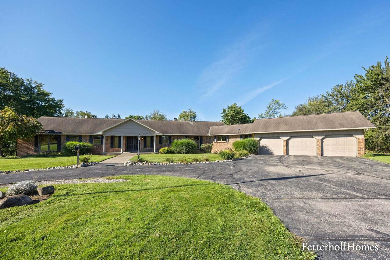 5474 Garfield Street - Photo 1