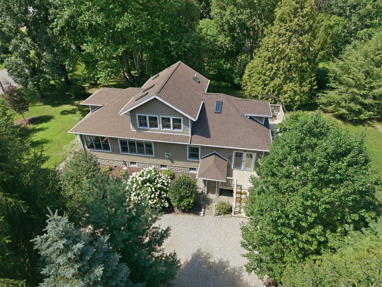 9737 Union Pier Road - Photo 1